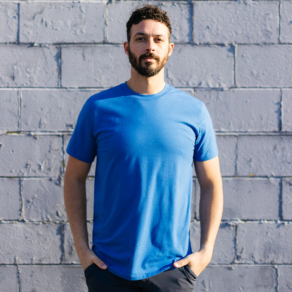 10200 The Aprés - Men's T-Shirt - Image 70
