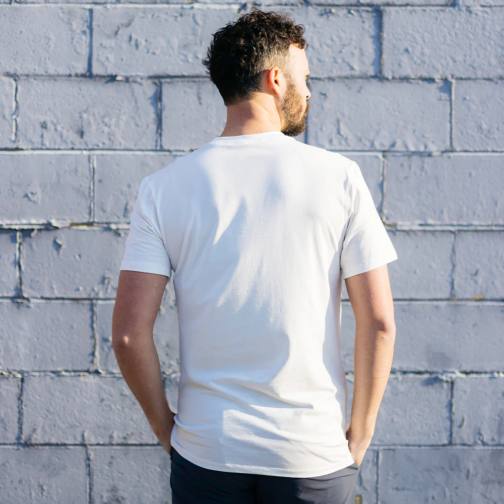10200 The Aprés - Men's T-Shirt - Image 77